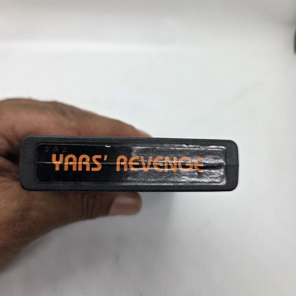 Yars' Revenge Atari 2600 VCS CX2655 Original‎ 1981 Authentic Cartridge Game